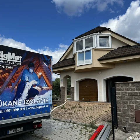 realizácie fúkanej izolácie na rodinnom dome realizácie fúkanej izolácie na rodinnom dome